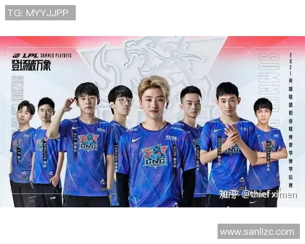 CSGO战术解析：LNG战队的技术创新与团队协作探讨