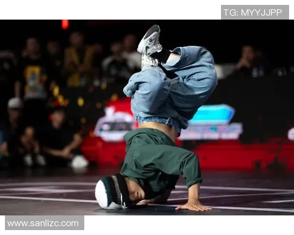 武汉街舞队与西安街舞队赛后复盘团队协作的精彩瞬间与经验分享