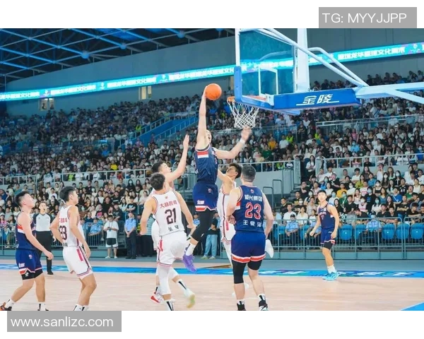 深圳篮球队强势崛起力量排名创新高引发关注与期待