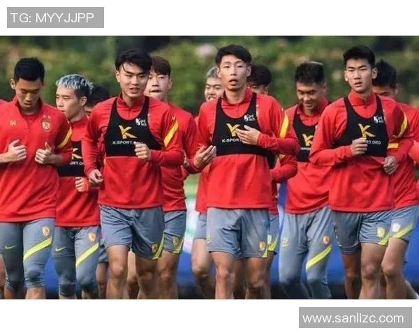 广州足球队的节奏变革引发热议探索未来发展新方向