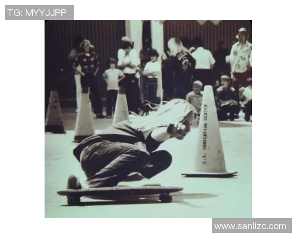 重庆滑板队的全新战术革新与整体压制策略探索 重庆滑板队的全新战术革新与整体压制策略探索