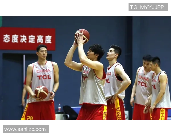 王哲林领衔中国篮球新篇章展现实力与团队精神的崛起之路