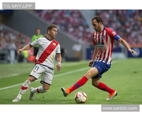 瓦伦西亚主场迎战马德里竞技双方争夺西甲积分榜关键战役