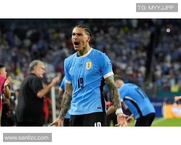 努涅斯在赛场上的精彩表现如何影响球队战术与未来发展 努涅斯在赛场上的精彩表现如何影响球队战术与未来发展