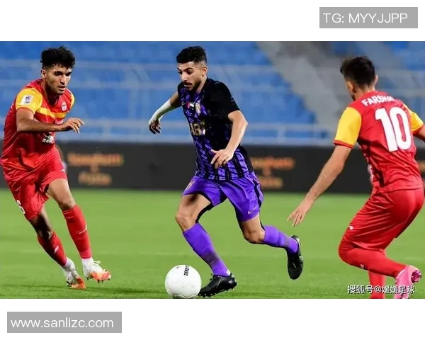 萨德与波斯波利的对决分析及战术解析探讨