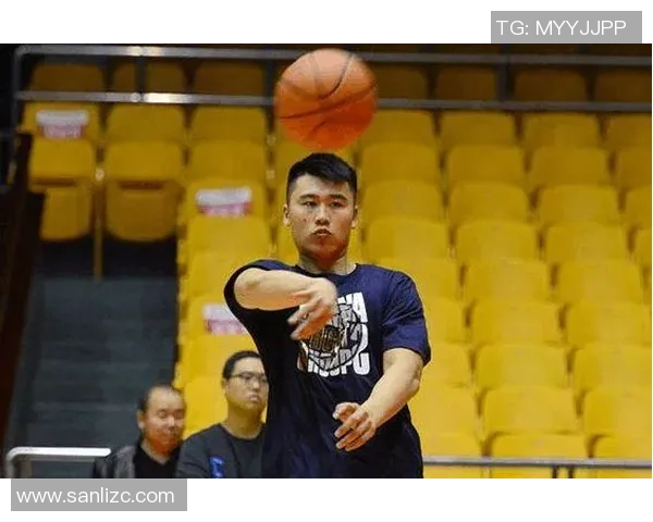 贾诚：在时代洪流中探索自我与梦想的旅程