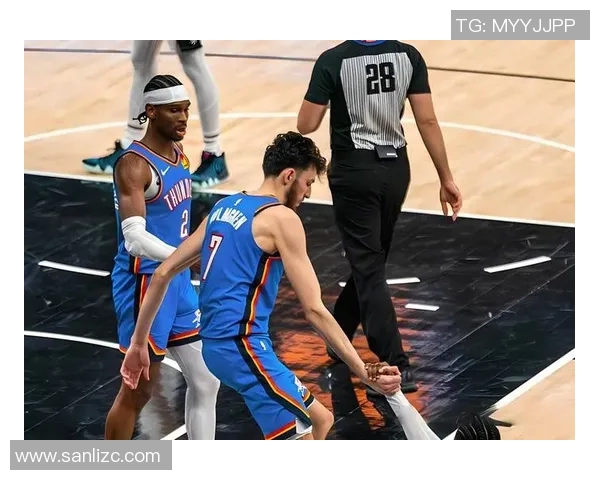 马刺与雷霆激战正酣1月11日精彩对决回顾与分析