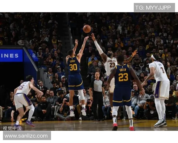 NBA魔术队与勇士队的精彩对决分析与赛后点评 NBA魔术队与勇士队的精彩对决分析与赛后点评