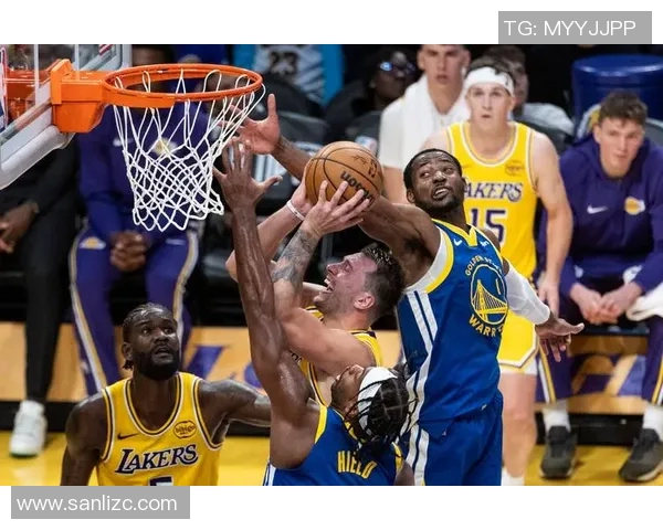 今日湖人对阵勇士比赛数据分析及精彩瞬间回顾 今日湖人对阵勇士比赛数据分析及精彩瞬间回顾