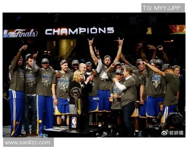 勇士与雷霆2016至2017赛季精彩对决回顾与分析 勇士与雷霆2016至2017赛季精彩对决回顾与分析