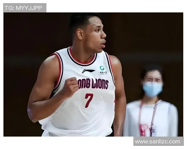 祝铭震:从新星到传奇的篮球之路与未来展望 祝铭震:从新星到传奇的篮球之路与未来展望